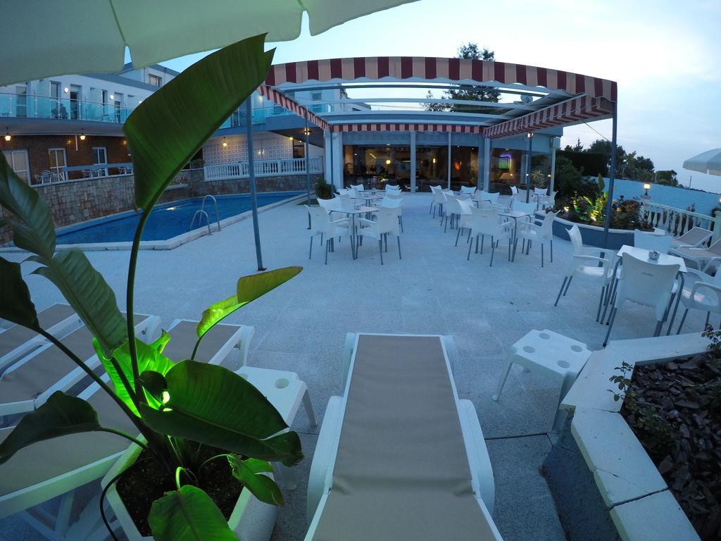 Hotel Complejo Los Rosales Τορρεμολίνος Εξωτερικό φωτογραφία