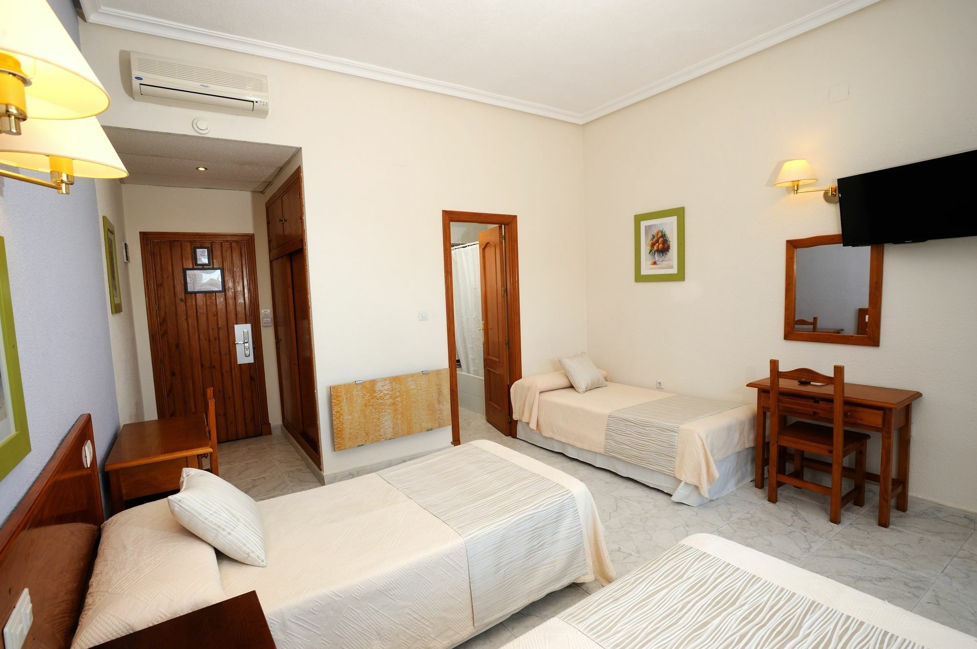 Hotel Complejo Los Rosales Τορρεμολίνος Εξωτερικό φωτογραφία